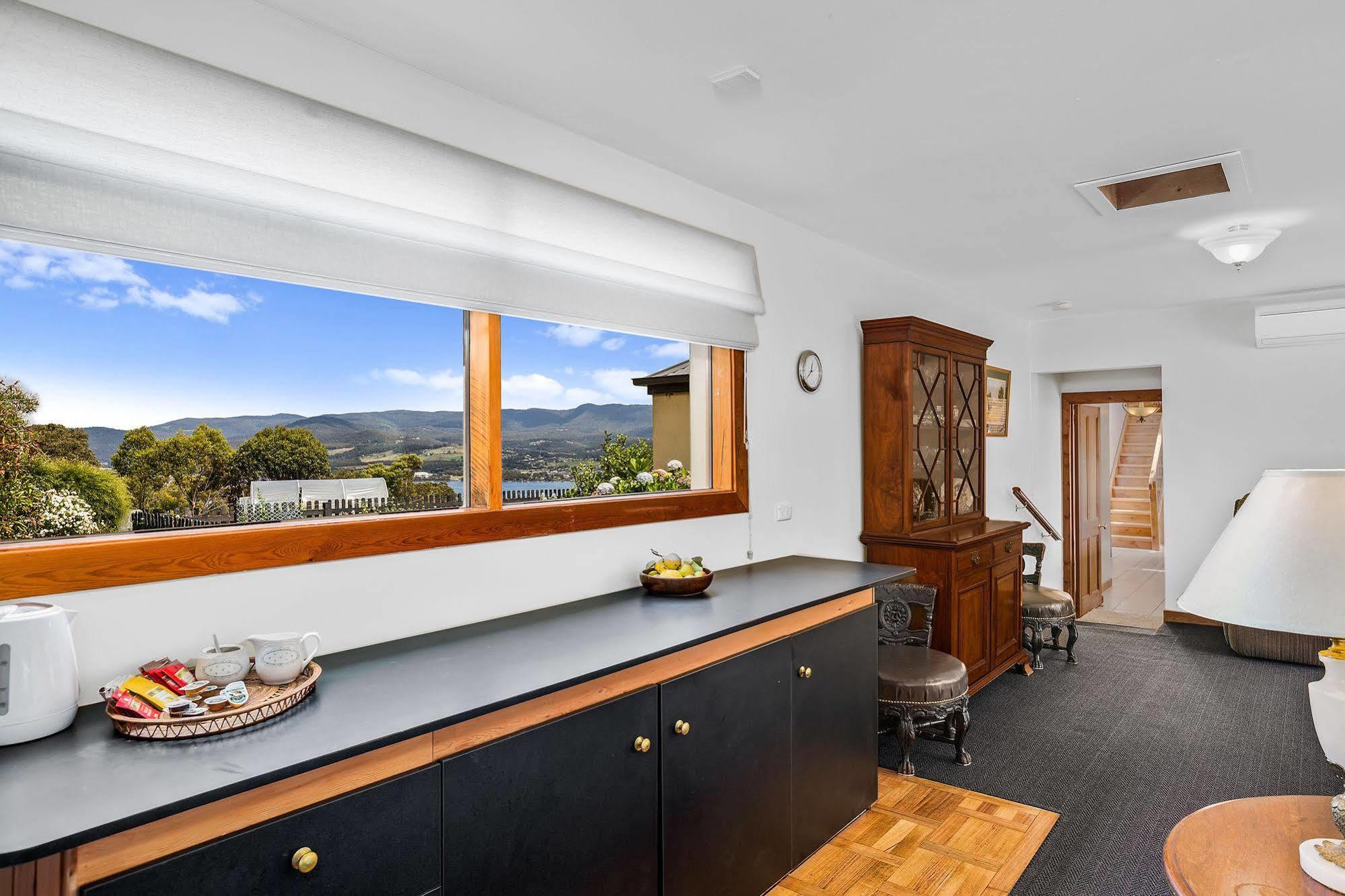 Brightwater Bed And Breakfast Tinderbox Bagian luar foto